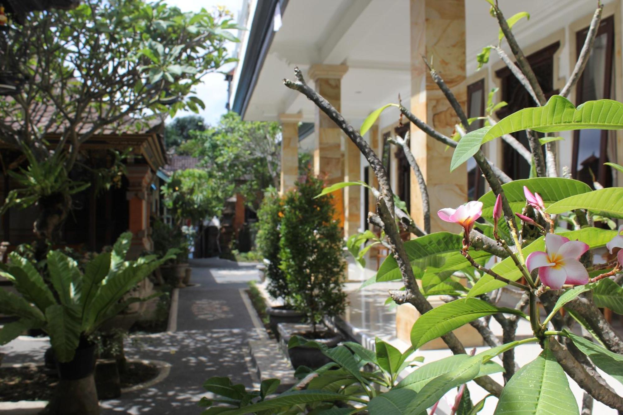 Umah Dauh Homestay Ubud Exterior foto